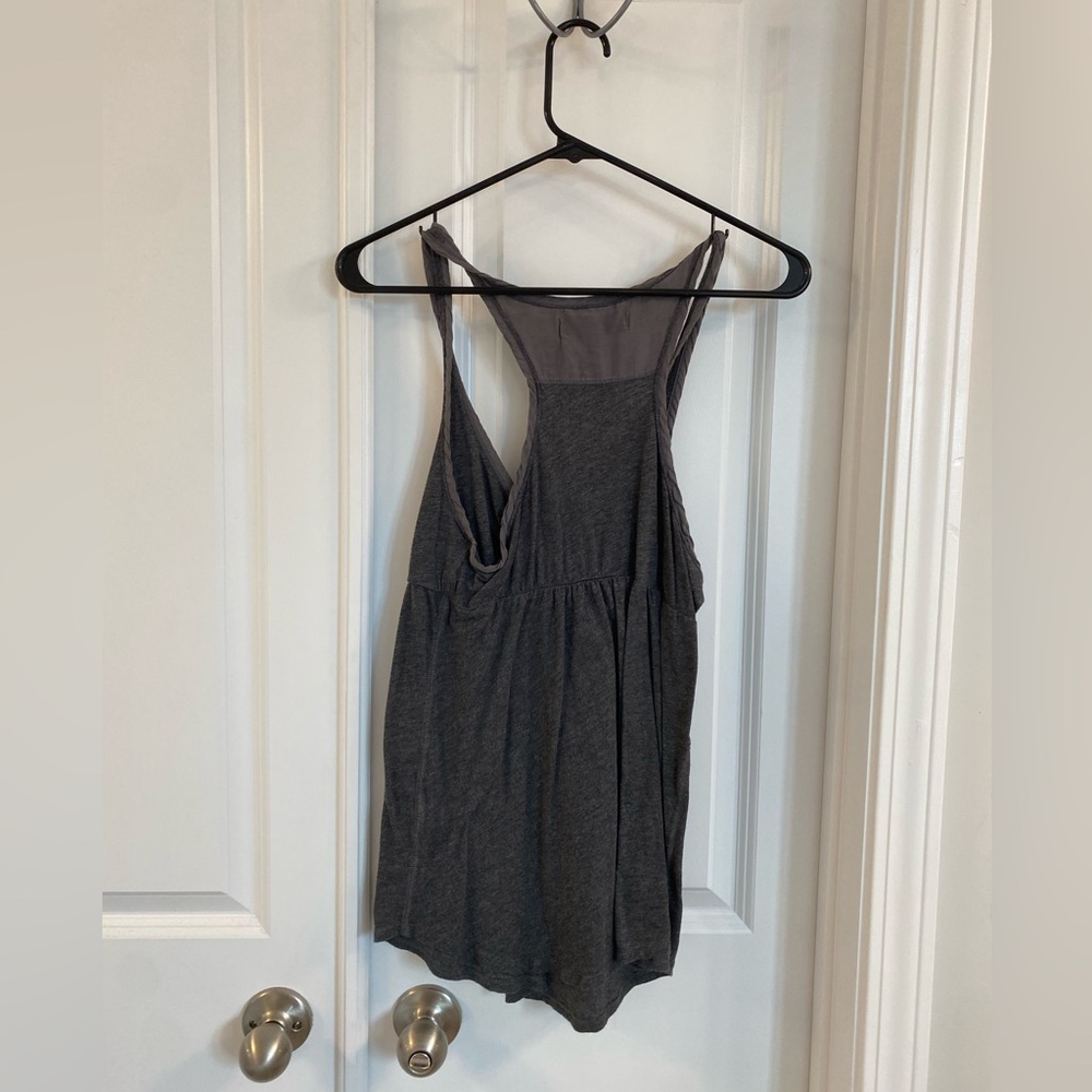 A&F tank - Picture 2 of 3